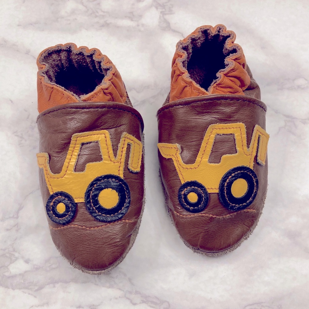 Robeez Leather Tractor Moccasin/Crib Shoes